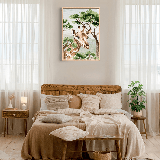 Impression Girafe Observant à travers les Grands Arbres - Décoration Murale Nature / Giraffe Gazing Through Tall Trees Print - Nature Wall Decor