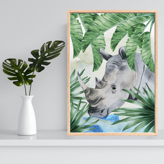 Impression de Rhinocéros Buveur dans un Ruisseau - Décoration Murale Sauvage / Rhino Drinking in a Stream Art Print - Wild Wall Decor