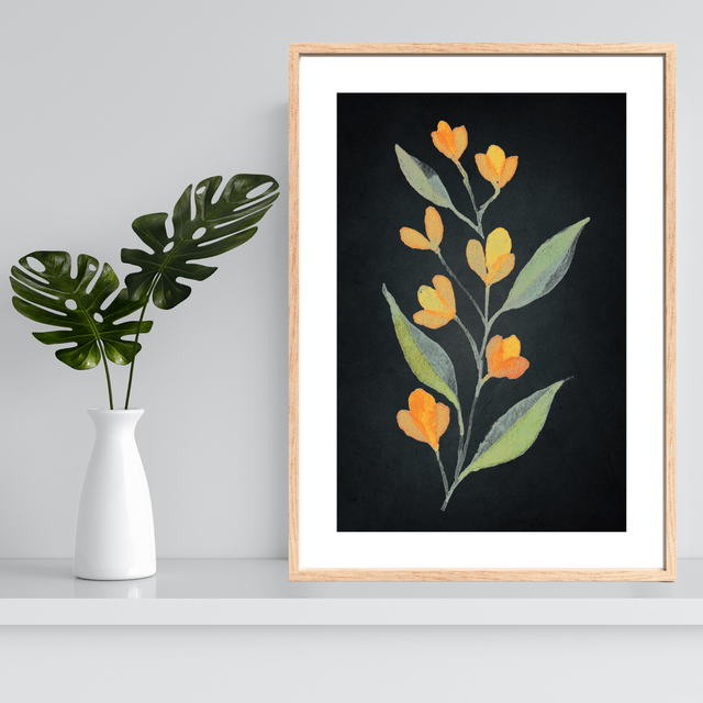 Impression Florale Aquarelle -7 Lysimaques Jaunes avec Bordure Blanche / Floral Watercolor Print - 7 Yellow Loosestrife on Black with White Border