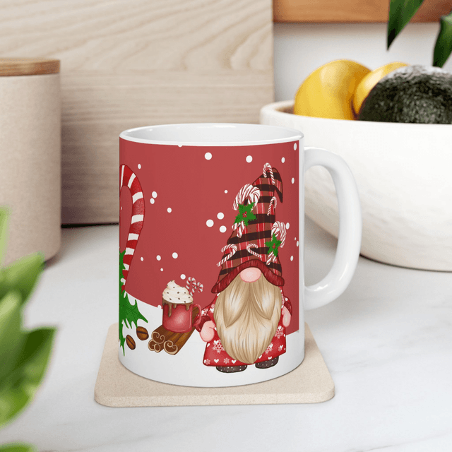 Red Candy Cane Christmas gnomes Accent Coffee Mug, 11oz / Mug de Noël avec Gnomes et Canne en Sucre Rouge, 11oz